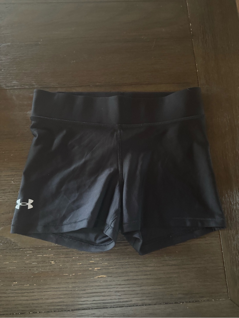 Under Armour Black Women's Athletic Bike Shorts